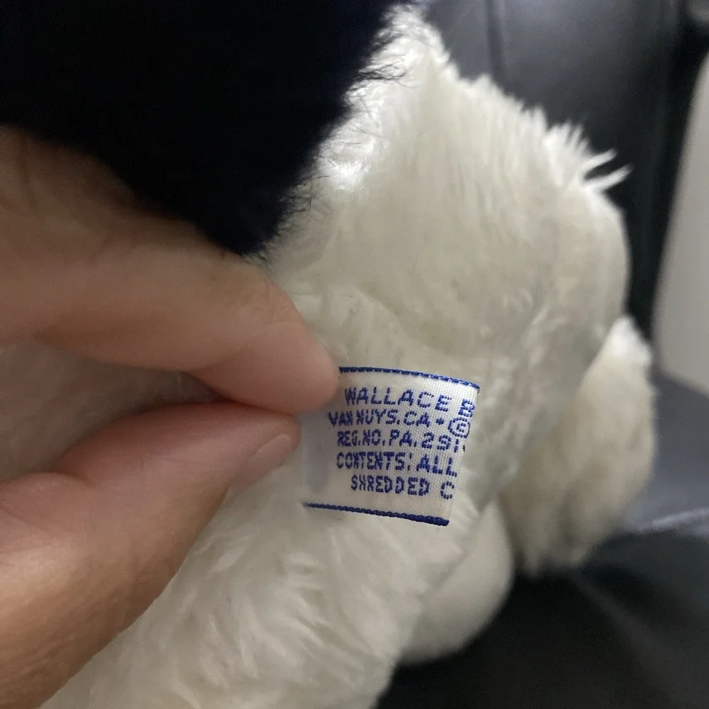 Vintage 1981 Wallace‎ Berrie Basset Hound / Beagle Dog Plush Stuffed Animal